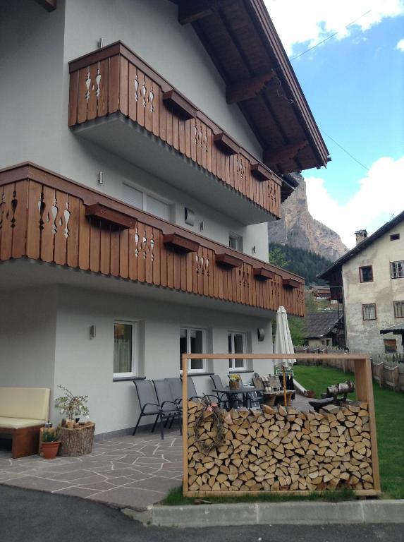 Villa Seceda Сельва-ди-Валь-Гардена Экстерьер фото